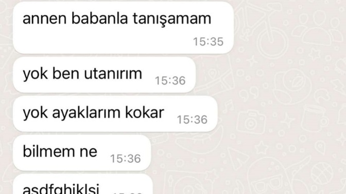Sevdiğim kız "ayaklarım kokar" diyerek annem babamla tanışmak istemiyor. Normal mi bu?