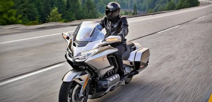 Motorunuz olsaydı nasıl bir kask seçerdiniz?