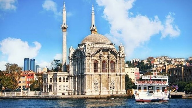 Yurt dışından gelen birisi ülkemizde özellikle nereyi görmeli?