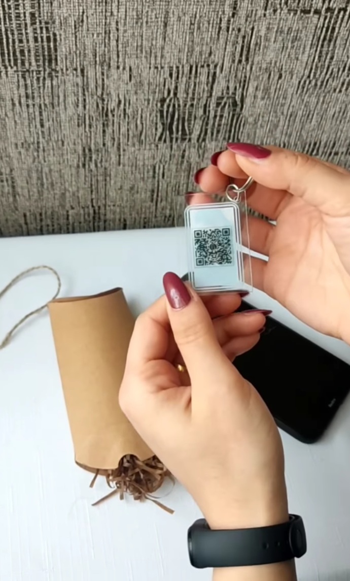 Sevgililer günü için Qr kodlu anahtarlığa hangi şarkı koyulmalı 🦋?