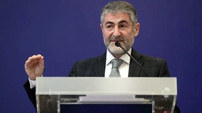 Maliye Bakanı Nebati: "Enflasyonun Kasım ayında boynunu, aralık ayında belini kırdık." Sizce haklı mı?