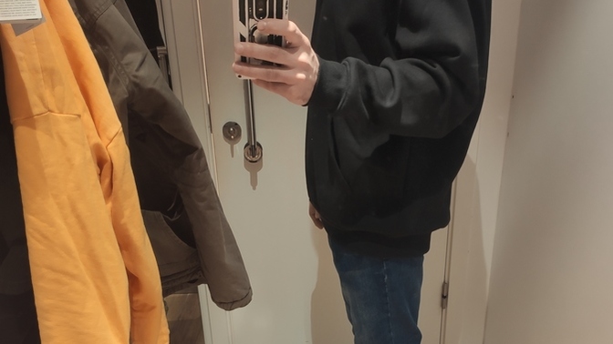 Kızlar, Sizce bu sweat çok mu bol duruyor?