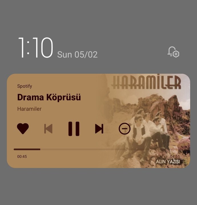 Şu an ne dinliyorsunuzz?