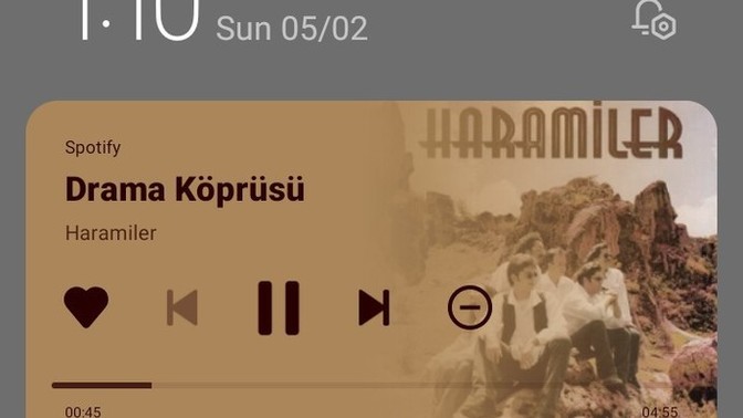 Şu an ne dinliyorsunuzz?