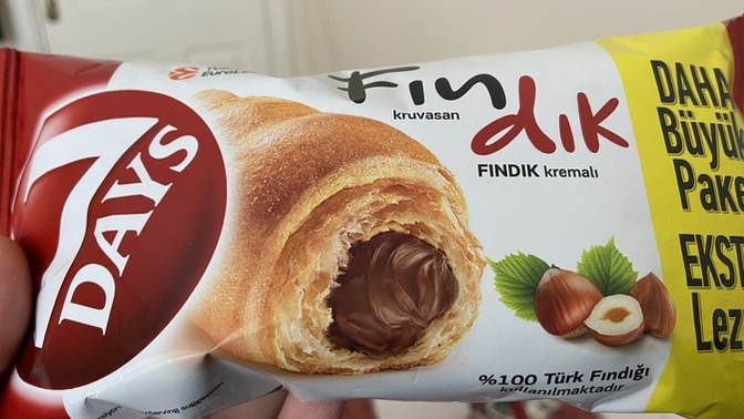 Kruvasan sever misiniz?