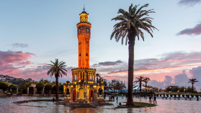 İzmir'de nereler gezilir, neler yenir?