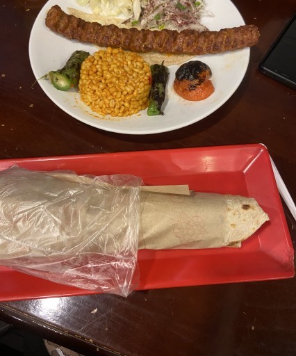 Seni çok güzel bir yere götüreceğim deyip kebap yemeye getiren arkadaşa ne denir?