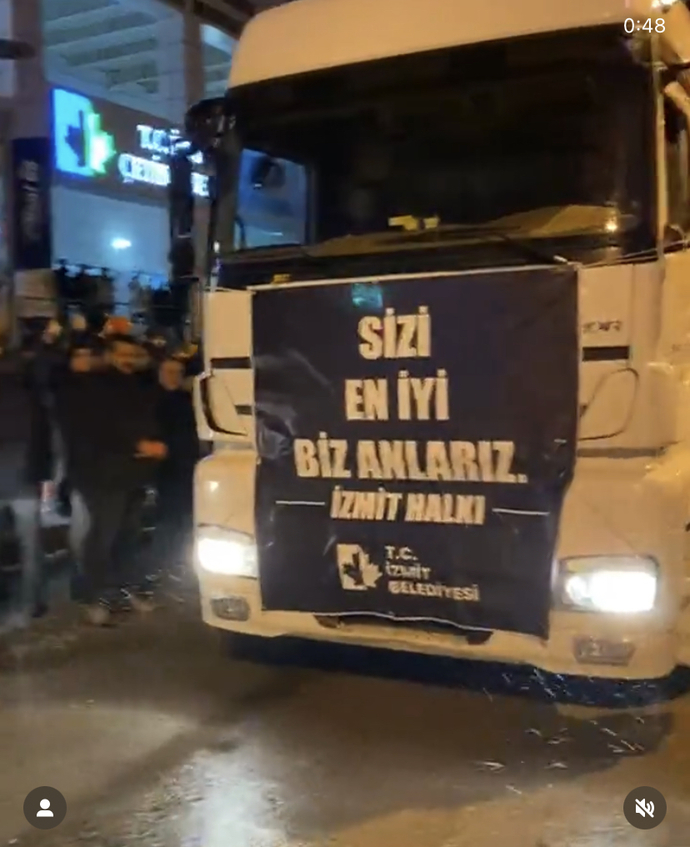 Allah kötülere fırsat vermesin, Yardım tırımız yola çıktı. Hayırlısıyla ulaşır inşallahh🙏