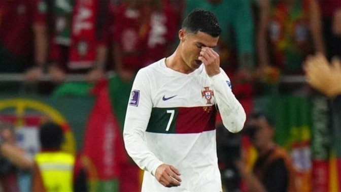 Ronaldo'nun açık arttırmayla satılacak imzalı formasının geliri Ahbap Derneği'ne bağışlanacak. Bu yardımlar yeterli olur mu?