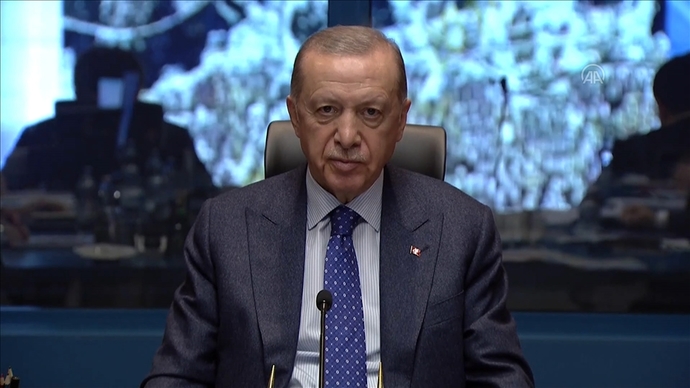Erdoğanın bir ay önce Artık hiçbir afette vatandaşımızın nerede bu devlet? feryadını duymuyoruz. Sizin fikriniz ne?