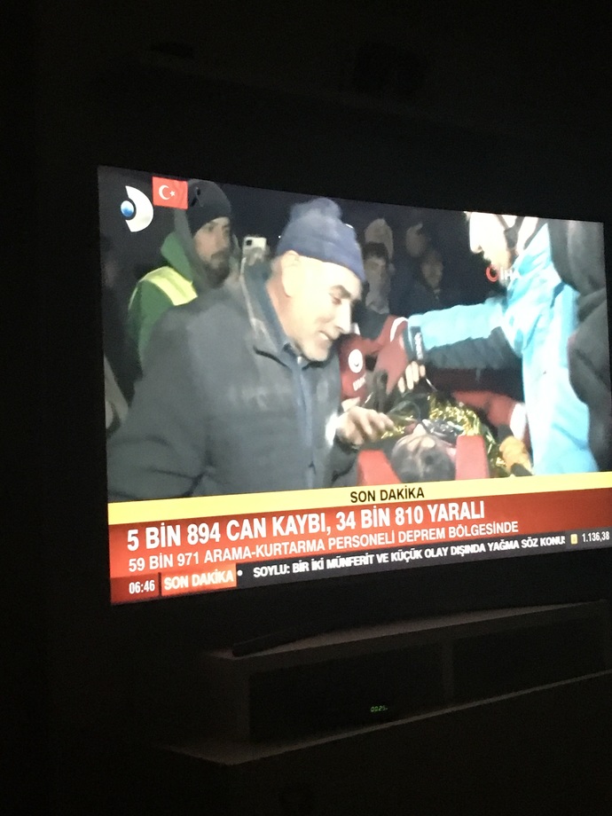 Uyku düzenim alt üst oldu düşünmekten herkes böyle mi?