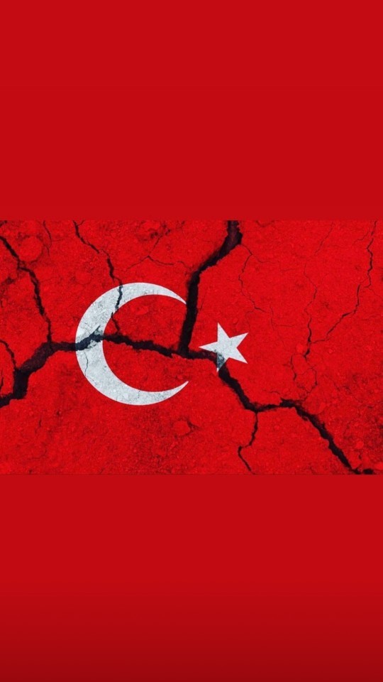 Türkiyenin başına gelen bu felaketleri nasıl değerlendiriyorsunuz?