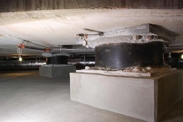 Sizce deprem izolatörü işe yarar mı?