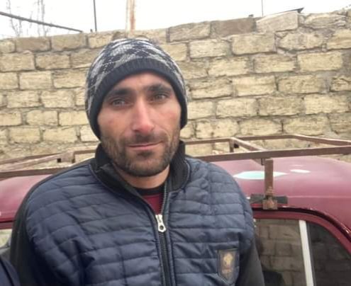 Baküde iki göz evinde ne varsa arabasına yükleyip, Türkiye’deki depremzedelere gönderen Server Beşirli sizi de ağlattı mı 🇦🇿 ?