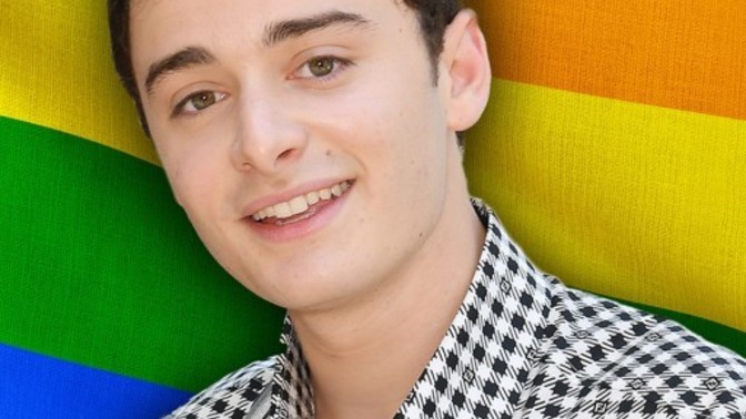 Noah Schnapp gay oldugunu acikladi. Ne dusunuyorsunuz?