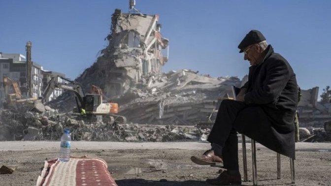 Deprem herkesin karakterini açığa çıkardı değil mi?