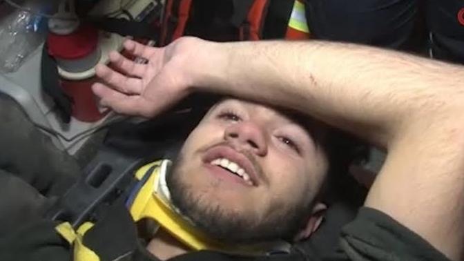 Allah korusun Enkaz altında kalmış olsaydınız, kendi idrarınızı içmek aklınıza gelir miydi?
