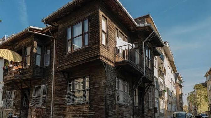 İstanbul'da çürük binalarda, gecekondularda oturmaya devam eder mi artık yurdum insanı?