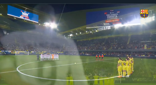Barcelona ve Villarreal takımları, Türkiyedeki depremde hayatını kaybedenler için saygı duruşunda! Acımız dünyanın acısı değil mi?