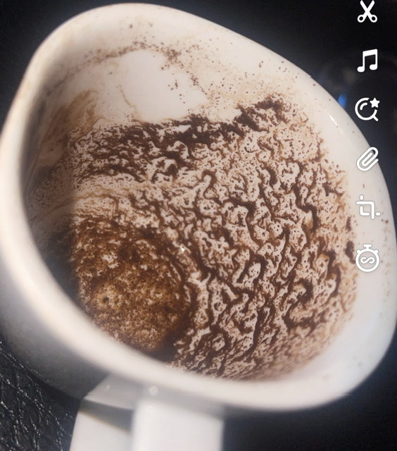 Ask hayatimla ilgili yorum yaparmisiniz hissleri kuvvetli olanlarinnn?
