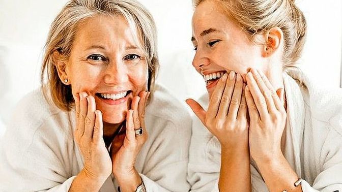 Göz çevresi için serum krem önerir misiniz? En iyi göz serumu hangisi?