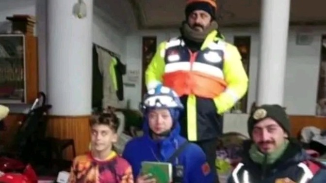 Çin'den gelen arama kurtarma ekibinin bir üyesi müslüman oldu. Ne düşünüyorsunuz?