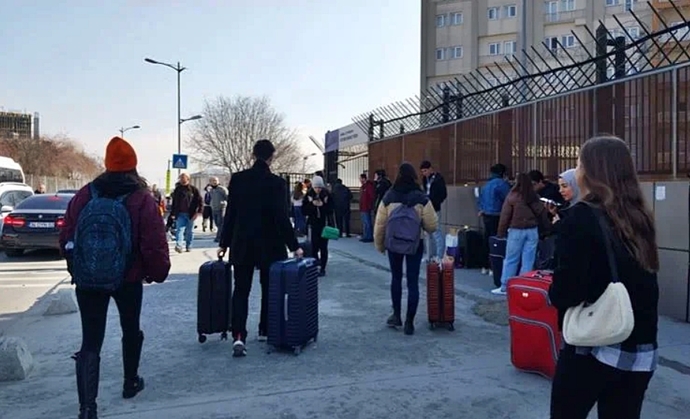 Sizce üniversitelerde uzaktan eğitime geçilmesi doğru bir karar mı?