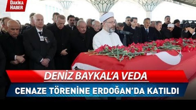 Deniz Baykal'ın Cenazesine Gelen Recep Tayyip Erdoğan'ın Sadece Muharrem İnce'nin Elini Sıkması Tepki Çekti ! Ne Düşünüyorsunuz?