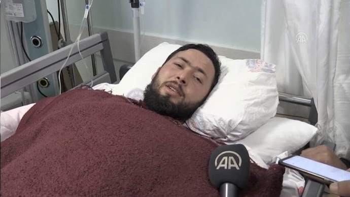 202. saatte enkazdan çıkarılan baba, 6 aylık oğlumu tükürüğümle beslemeye çalıştım ama dayanamadı demiş. Bu acı nasıl geçer :(?