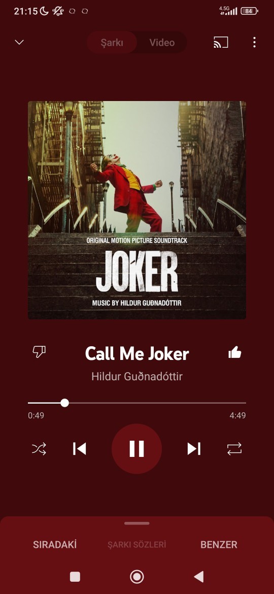 Ruh halini bir şarkıyla ifade et?