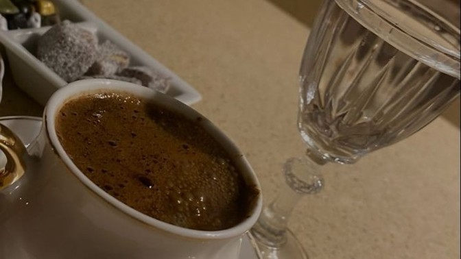 Kahvenin tadı mı, kiminle içtiğin mi daha önemlidir?