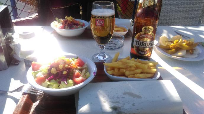 Tesettürlü birisinin alkol içmesi normal midir?