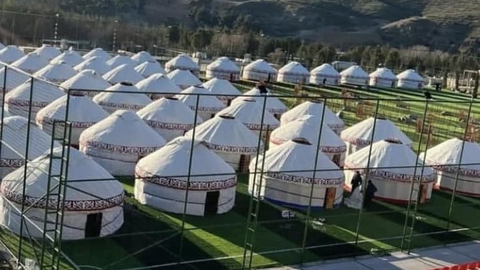 Üç gün önce kurulan çadırlar kıştan koruyacakmı?