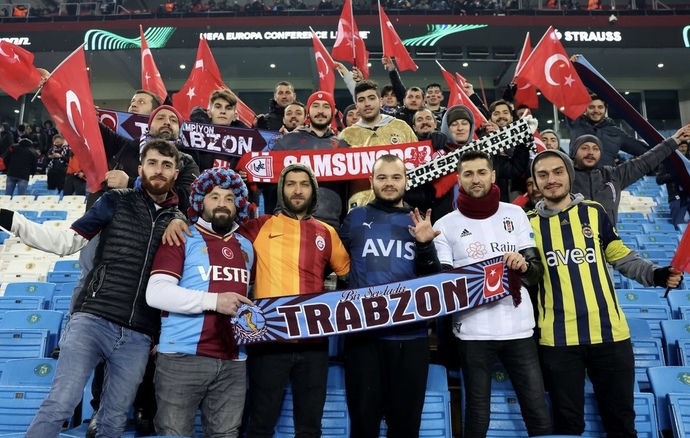 Bugünkü #Trabzonspor - Basel maçını nasıl buldunuz?
