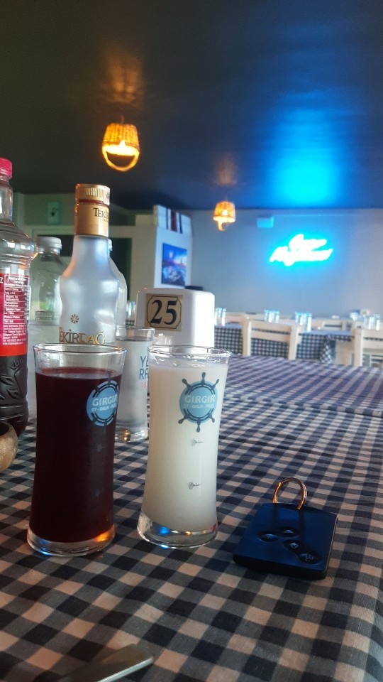 Gönder Bi şarkı?