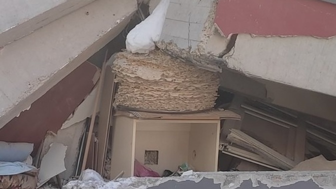 Annesinin yaptığı kuru yufkalara bir şey olmamış ama ailesinin hepsi vefat etti, çok acı değil mi?