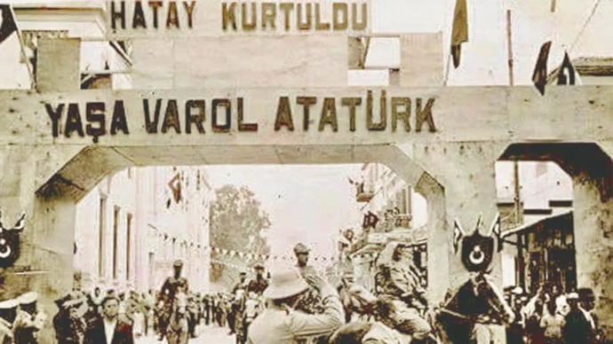 Cumhurbaşkanı, Atatürkün şahsi meselem dediği Hatayı tüm renkleriyle yeniden ihya edeceğiz demiş. Kaç yıl sürer sizce :(?