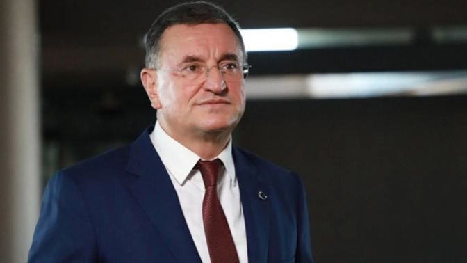Hatay Belediyesi Başkanı Lütfü Savaş, “Enkaz altında kalanlar var.” demiş. Kayıplarımız artacak mı sizce :(?