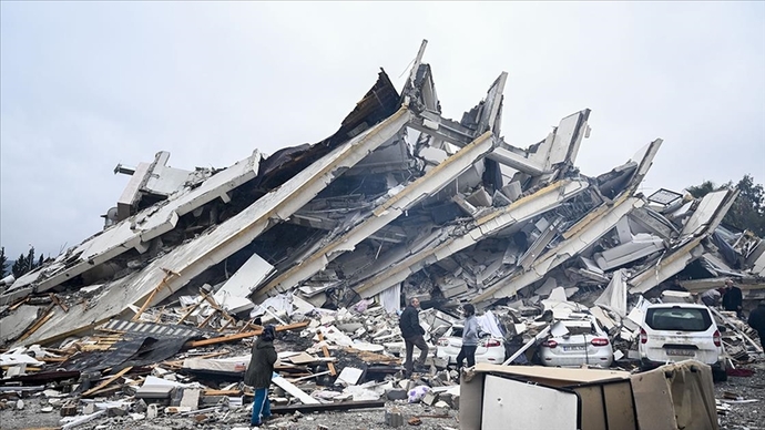 Deprem bölgesinde olmayanlar deprem sizi nasıl etkiledi?