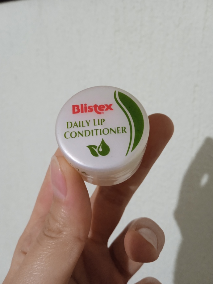 Dudak nemlendiricisi önerir misiniz acil?