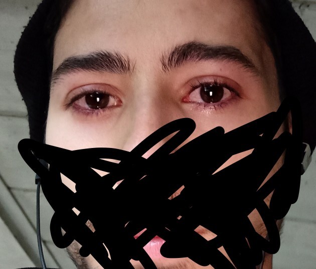 Canım çok sıkkın bu sıralar kalbim sıkışıyor siz nasılsınız?