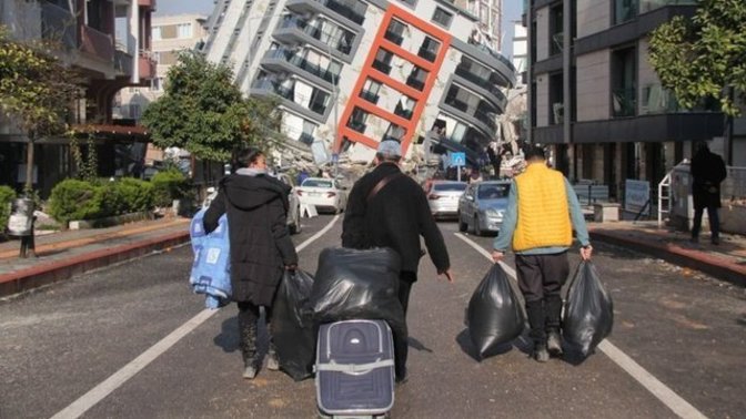 Yaşadığımız depremler nedeni ile ruhsal travma yaşıyor musunuz?