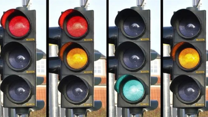 Trafik lambaları 4 renge çıkabilirmiş. Sizce gerek var mı?