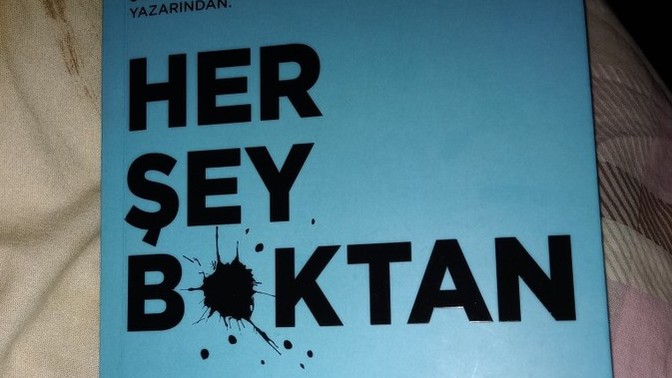 Bakış açınızı değiştiren bir yazar var mı?