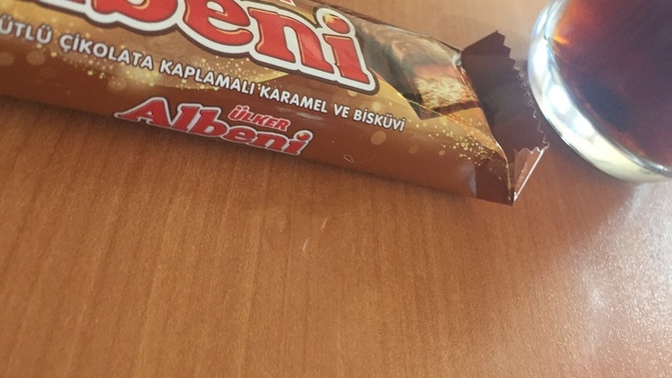 Kızlar, Kime versem ki?