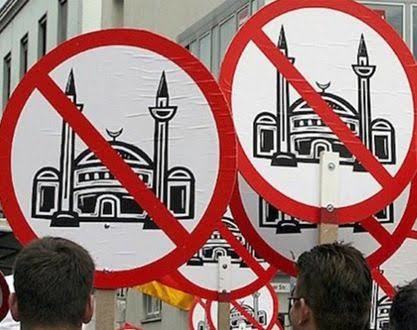 Neden ateistler/dinsizler sadece Kuran ve İslâma saldırıyor? Diğer dinler din değil mi?