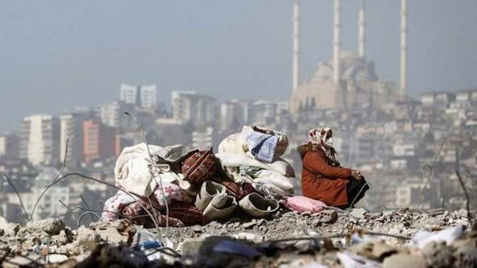 Deprem bölgesinden başka bir deprem bölgesi olan İstanbul'a göç etmeyi nasıl buluyorsunuz?