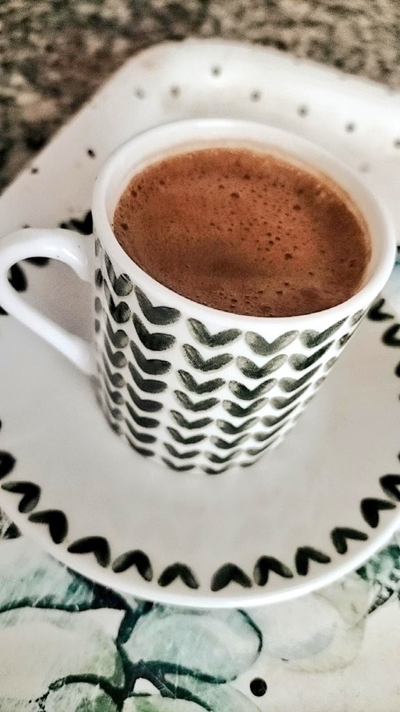 Kahvenin yanında olmazsa olmazınız nedir?