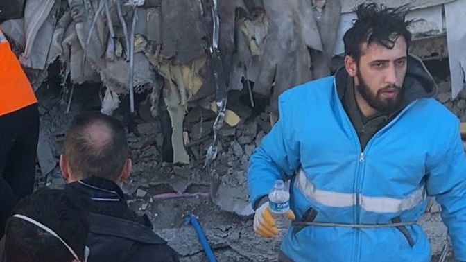 14 gün boyunca deprem bölgesindeydim soruları alayım?