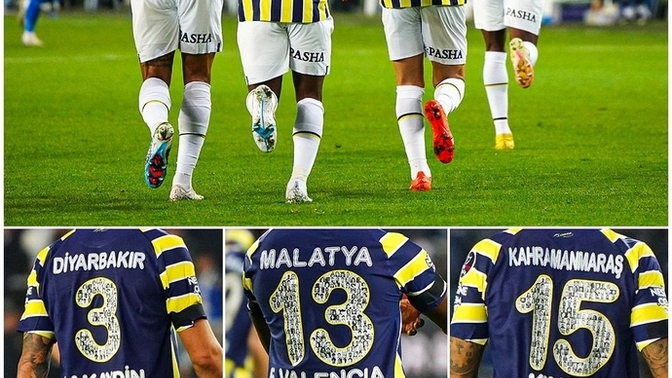 Fenerbahçe bugün sahaya bu formalarla çıktı çok ince düşünülmüş bir hareket değil mi?
